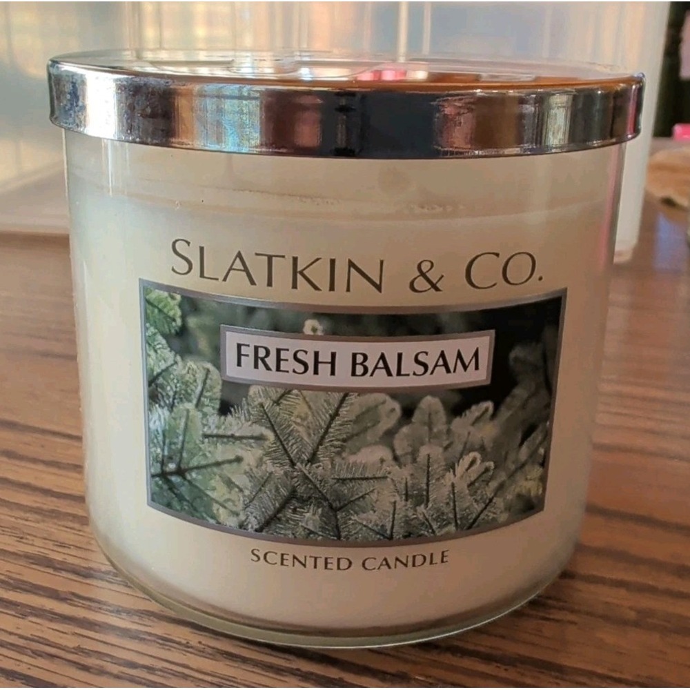 Bath & Body Works Fresh Balsam Candle 14.5 Oz Slatkin & Co Holiday Tree 3-Wick